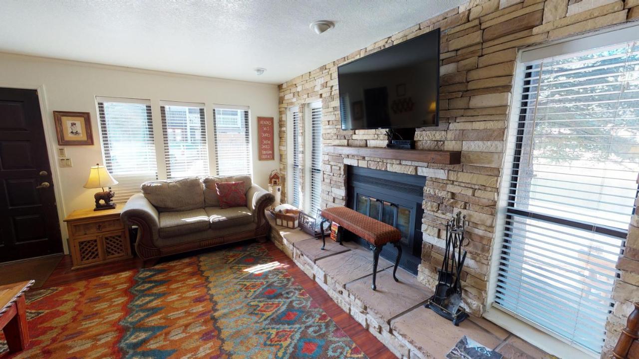 Claim Jumper 8 Townhouse With High Speed Wifi Leilighet Red River Eksteriør bilde